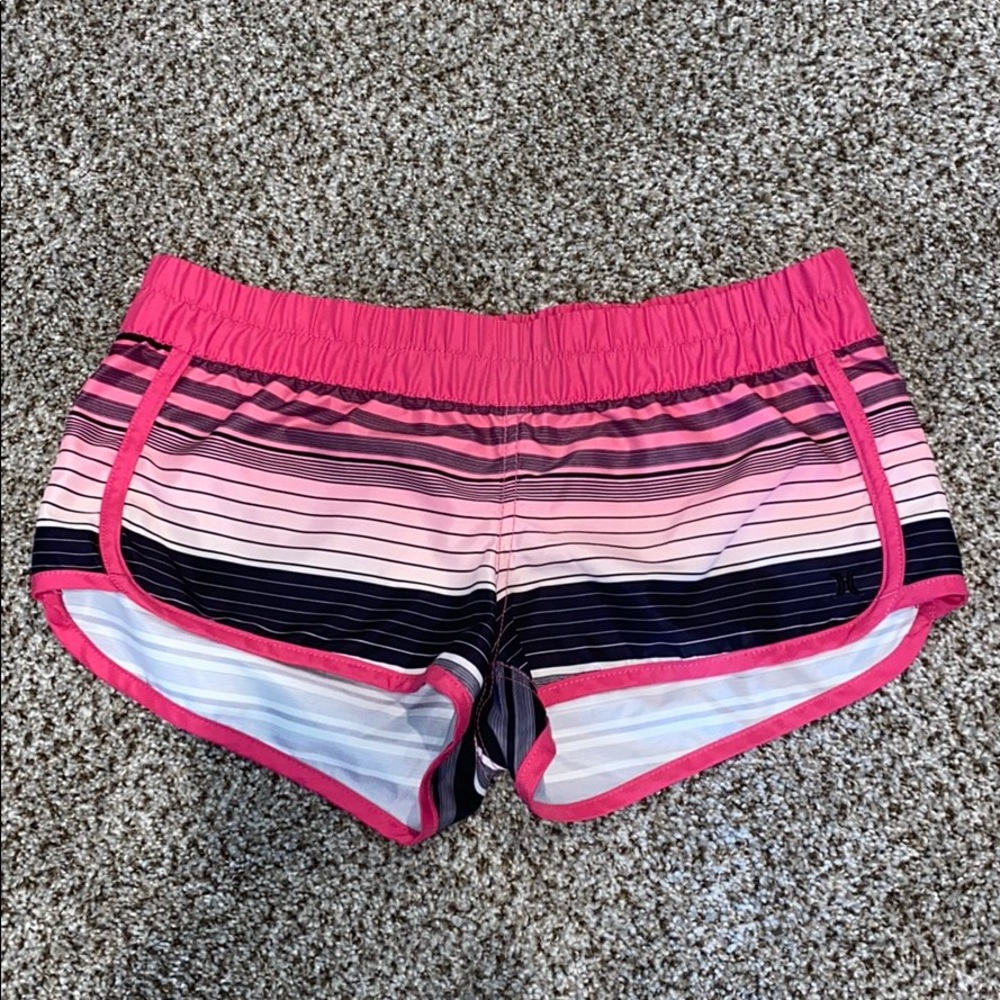 Hurley Woman’s Size S Shorts